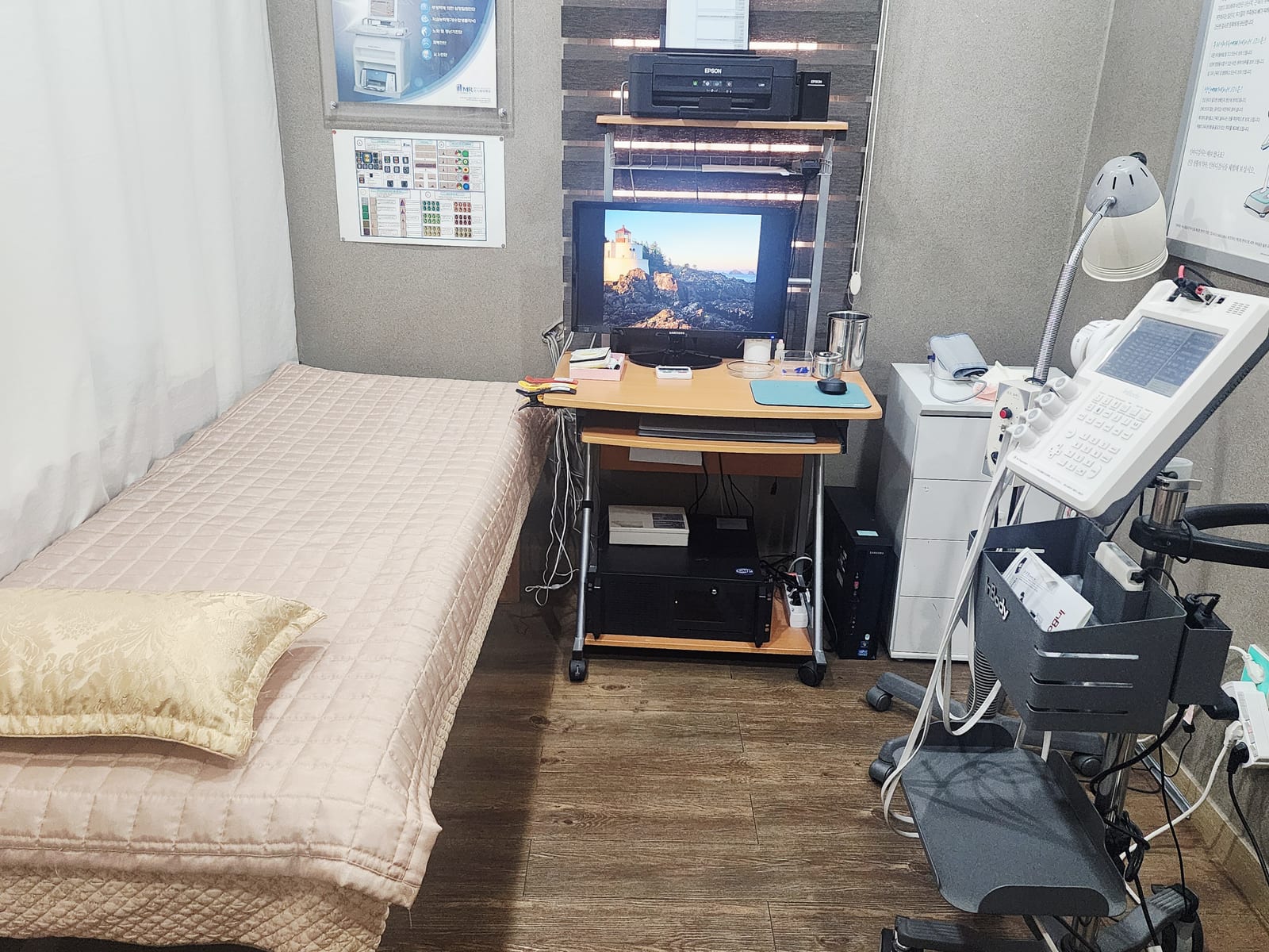 남상천한의원 검사실